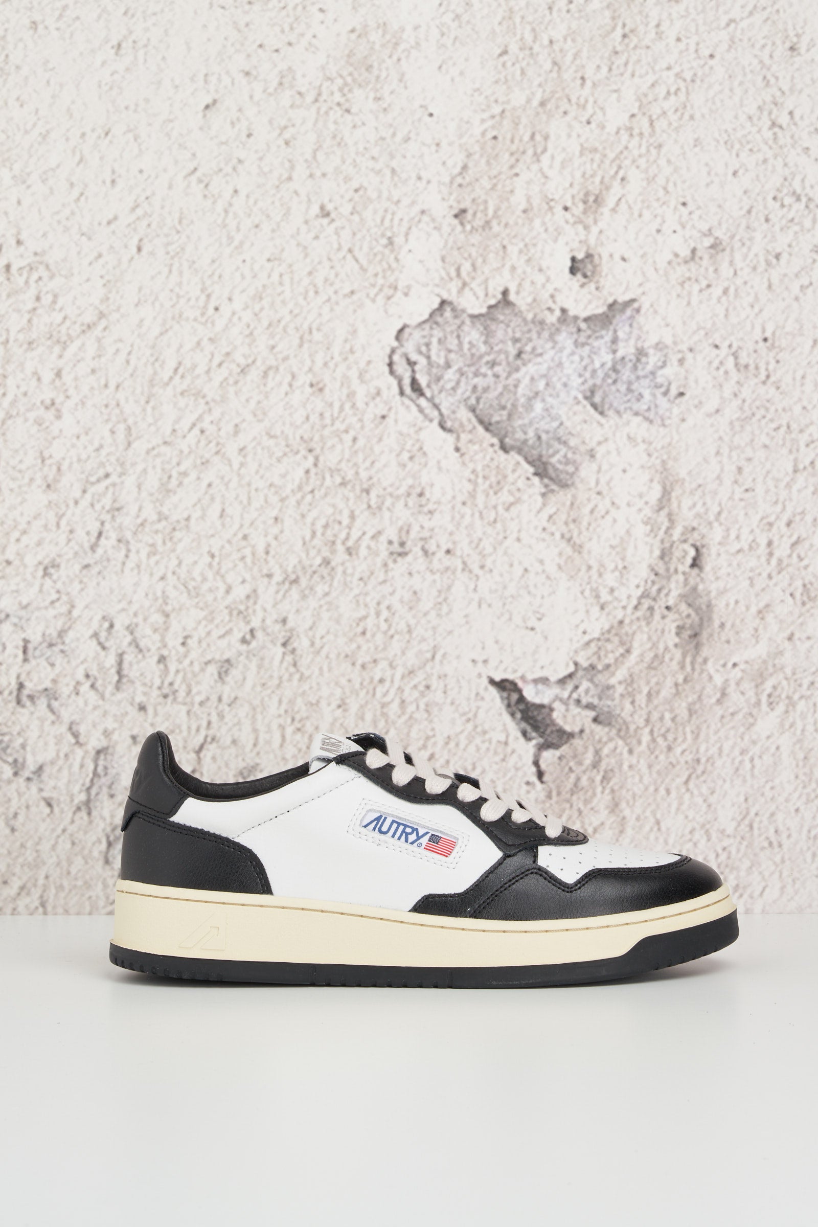  Autry Sneaker Nero E Bianco Uomo - 2