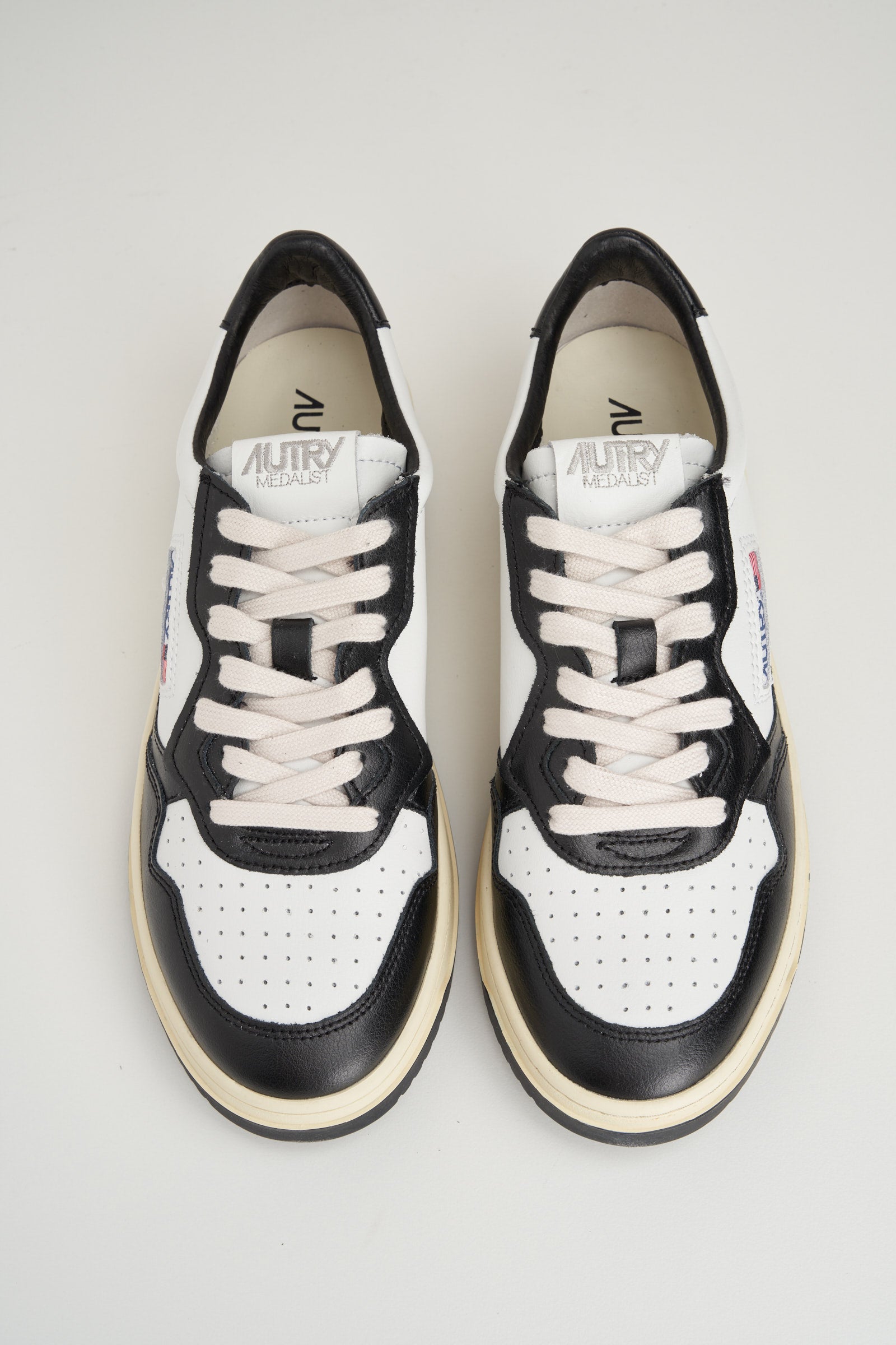 Autry Sneaker Nero E Bianco Uomo - 4
